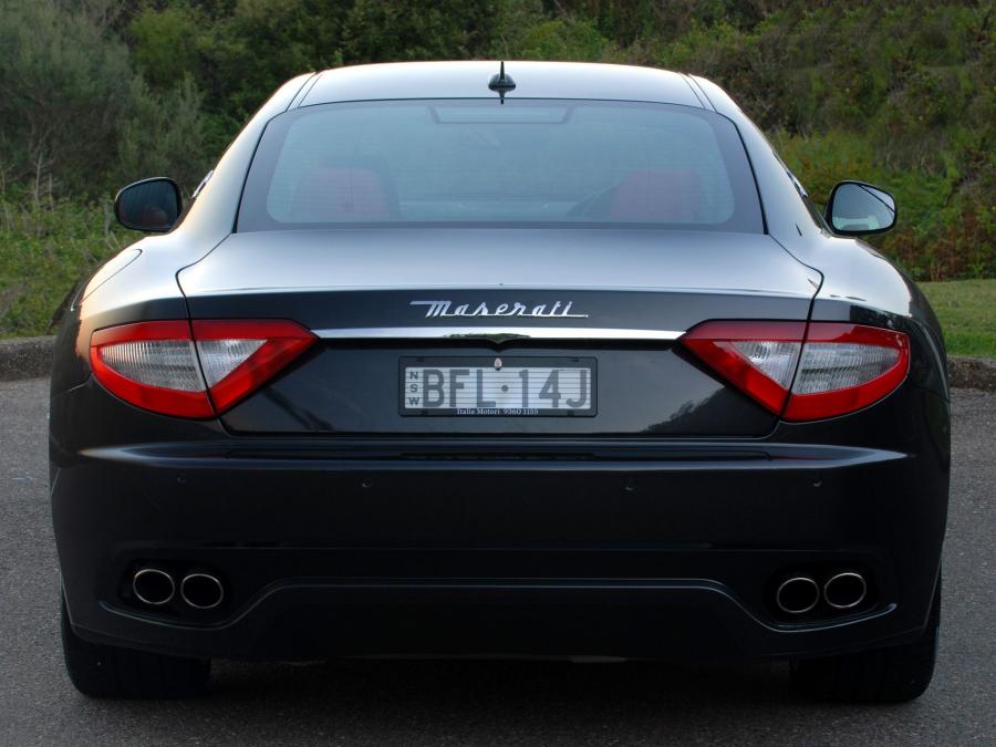  Maserati GranTurismo 2007 года  (AU) (фото 2 из 12)
